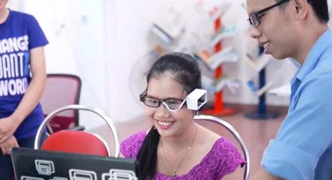 Người khuyết tật và câu chuyện số hóa dịch vụ hành chính công