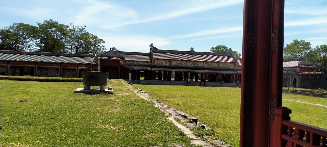 Cuộc sống của vua nhà Nguyễn trong mắt viên bác sĩ Pháp