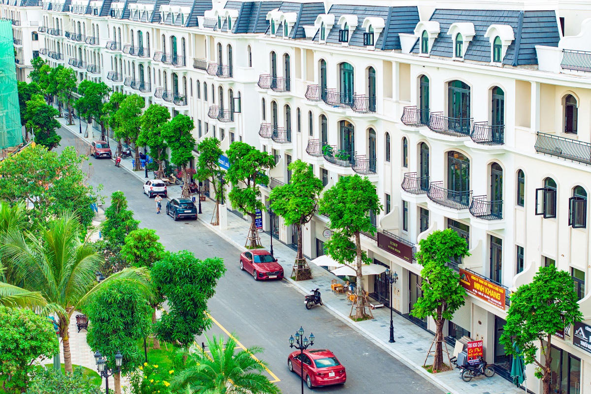 Thị trường kinh doanh bất động sản khởi sắc sau cú hích từ Vinhomes