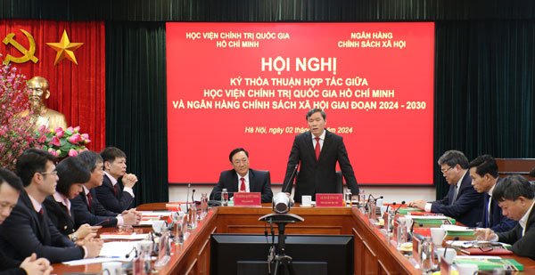 Ký kết thỏa thuận hợp tác giữa Học viện Chính trị quốc gia Hồ Chí Minh và NHCSXH