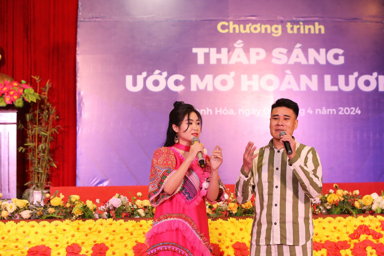 “Thắp sáng ước mơ hoàn lương”: Mong những nẻo về lương thiện