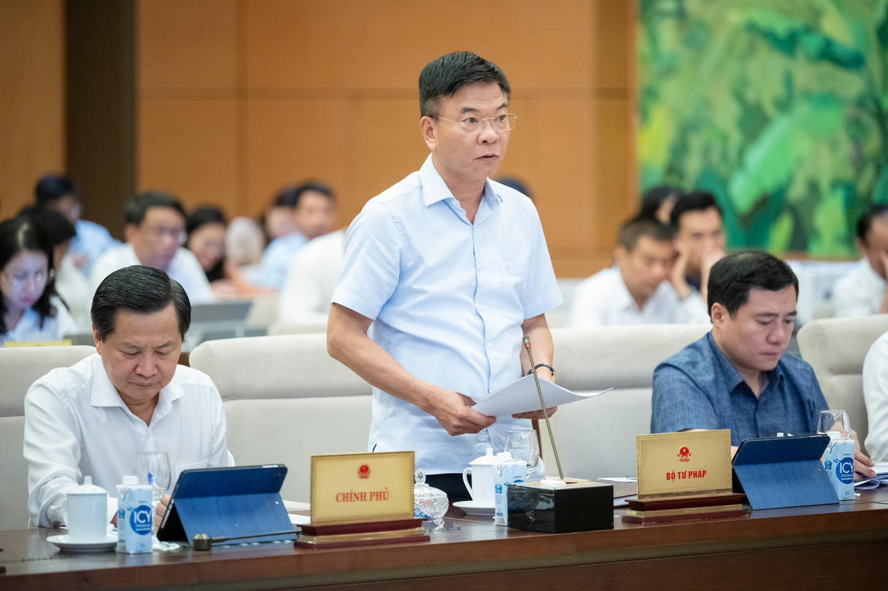 Tháo gỡ vướng mắc về thể chế, khơi thông nguồn lực cho phát triển