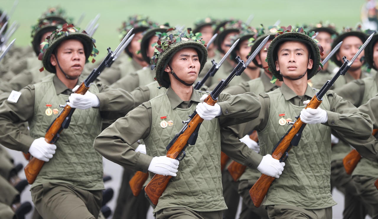 Tổng duyệt diễu binh kỷ niệm Chiến thắng Điện Biên Phủ