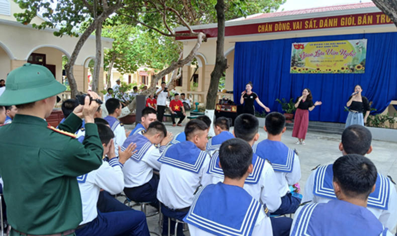 Hải trình Trường Sa: Đi để thấy thêm yêu Tổ quốc mình…