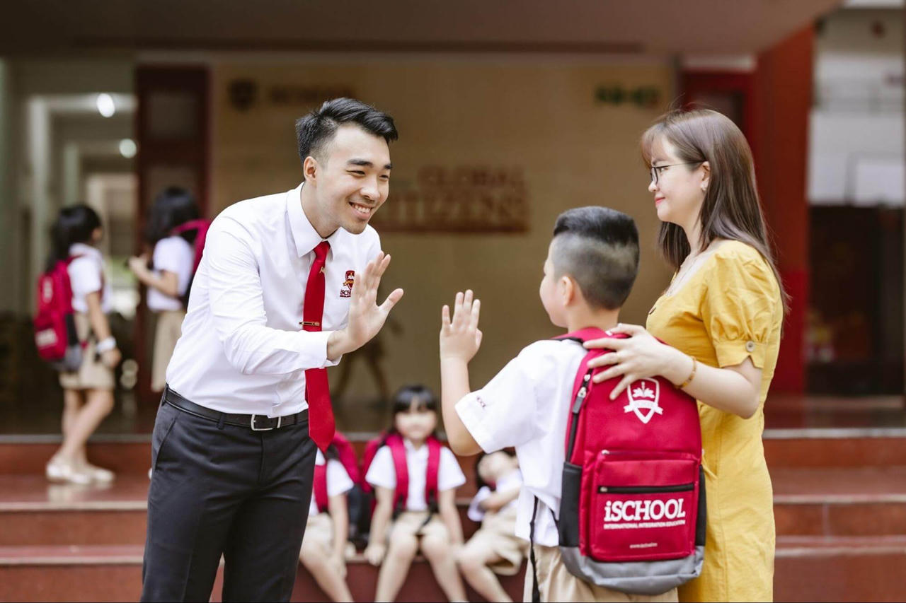 Đừng bắt con em phải tham dự 'học kỳ thứ 3'