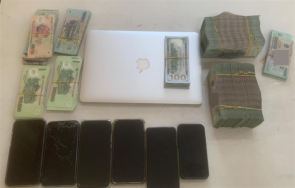 Triệt phá đường dây cá độ bóng đá qua mạng, giao dịch khoảng 8 tỷ đồng/tháng