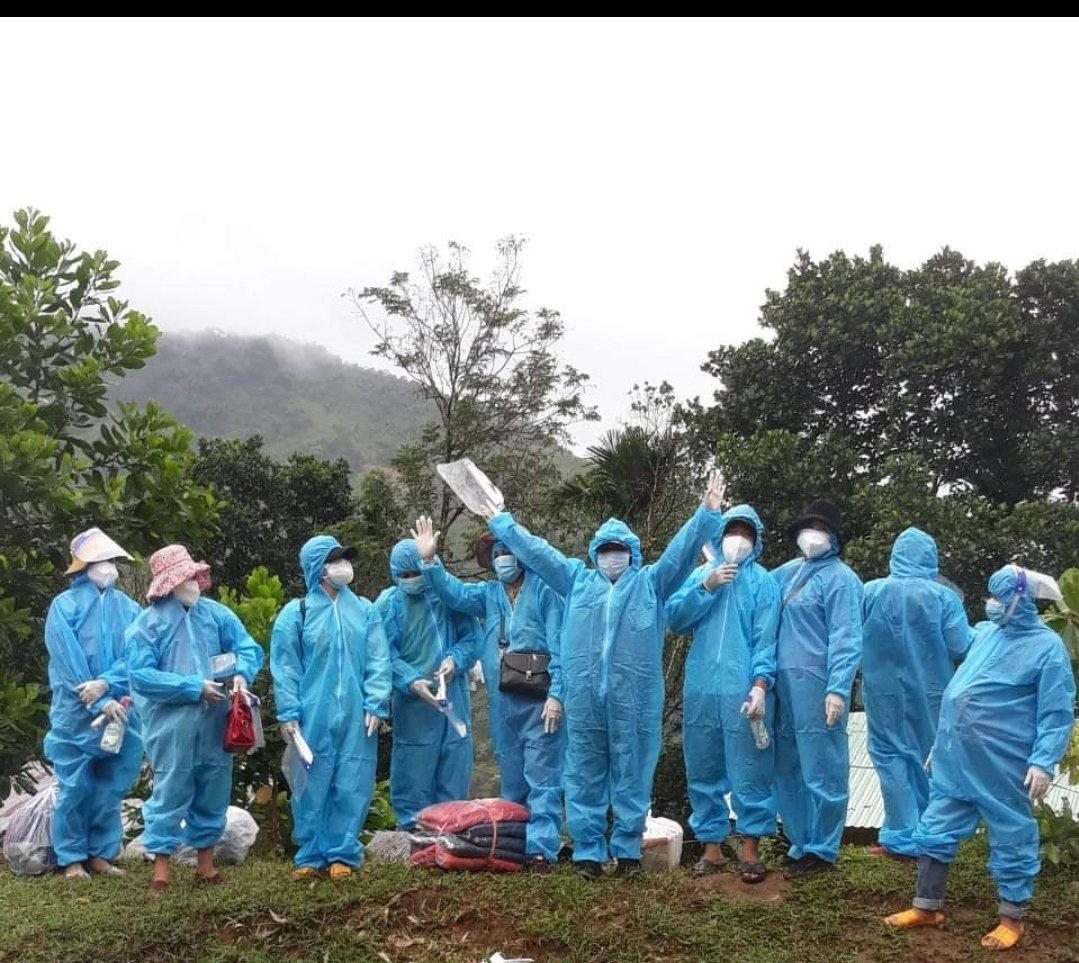 Nghĩa tình nơi vùng đất Thanh long gió cát