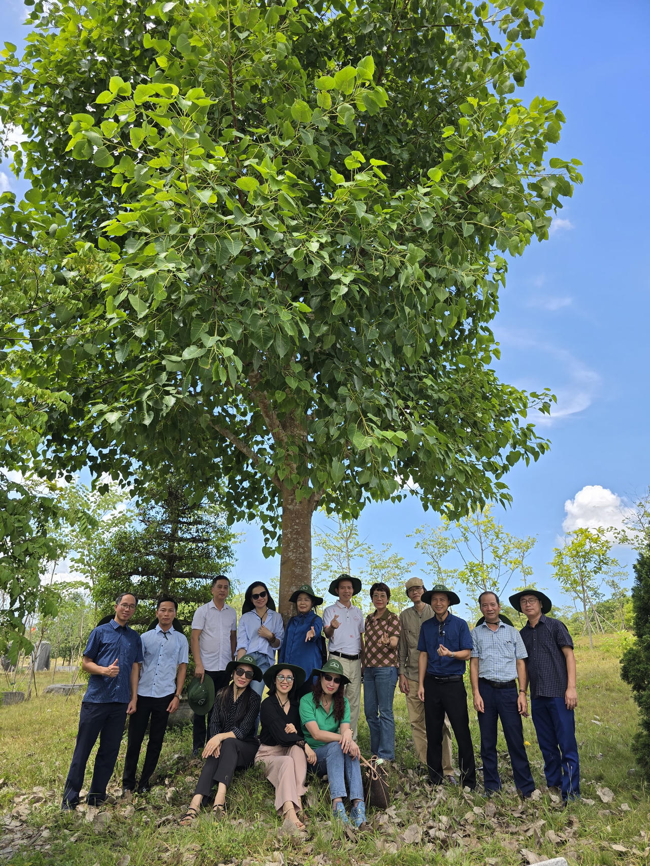 Có một hành trình tháng bảy