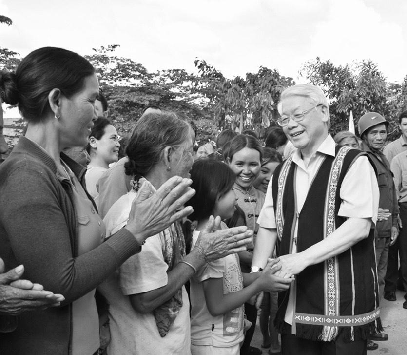 Tổng Bí thư Nguyễn Phú Trọng trong ký ức đồng bào Tây Nguyên