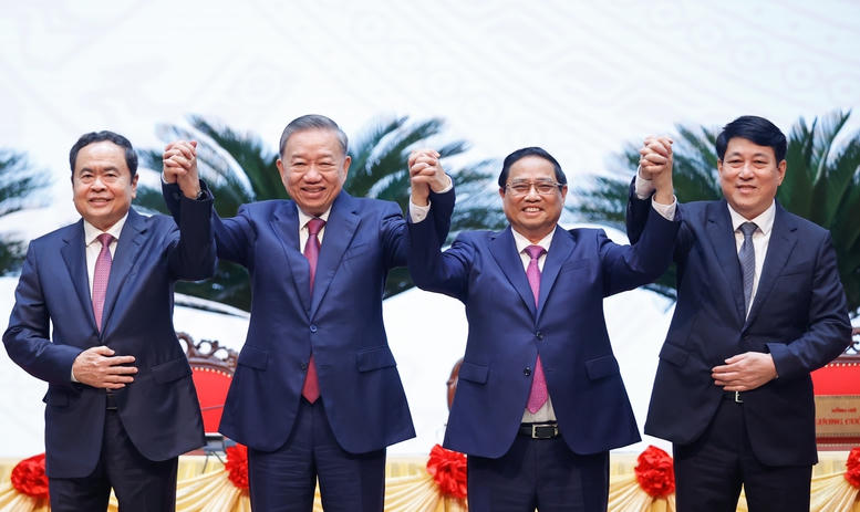 'Quyết tâm xây dựng Đảng vững mạnh, nước Việt Nam giàu mạnh, dân chủ, công bằng, văn minh'