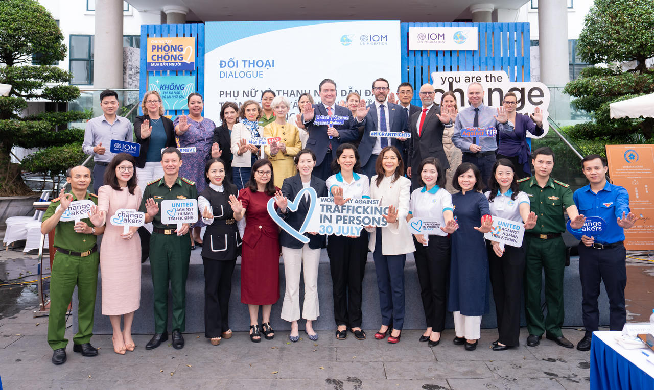 Để không thành 'món hàng' mua bán người: Người trẻ kiến tạo thay đổi 