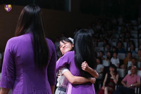 Điều còn lại trên vạn nẻo đường đời