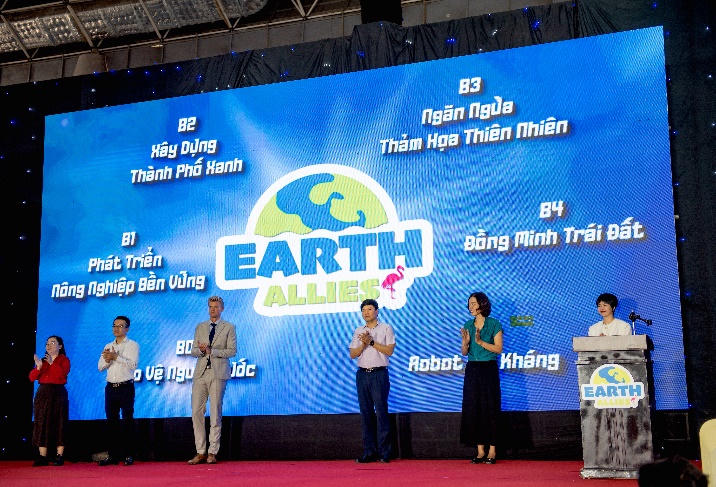 Vinamilk đồng hành cùng hơn 1500 tài năng trẻ trong cuộc thi ROBOTACON WRO 2024