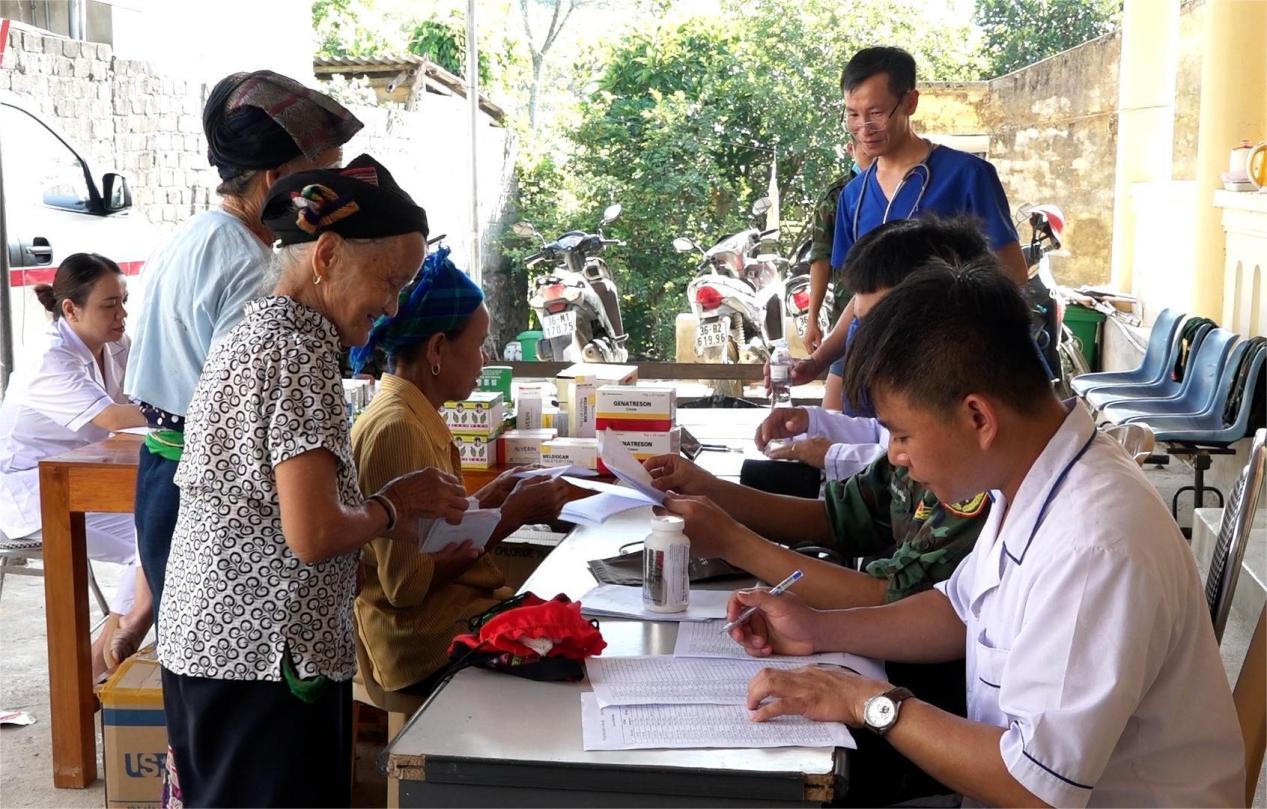 Quân khu 4: Lữ đoàn 80 làm tốt công tác dân vận