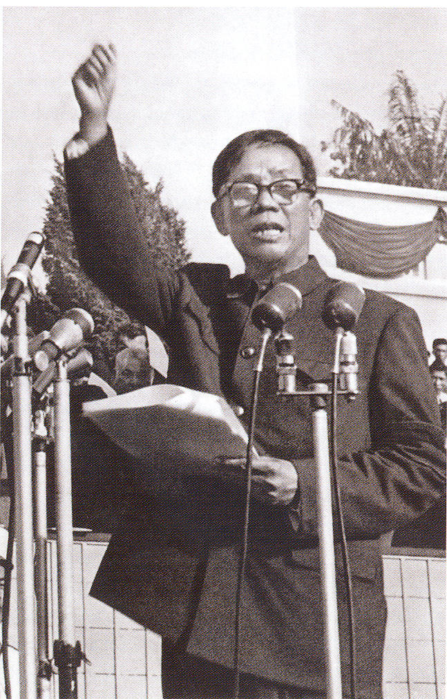 Xúc động những trang báo viết về ngày Bác đi xa