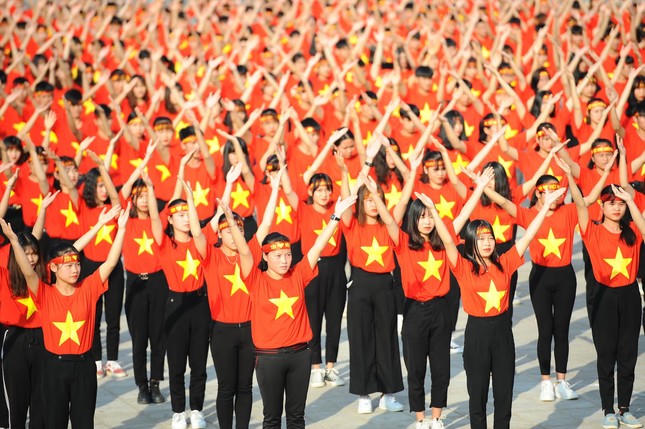 Đừng hỏi Tổ quốc đã làm gì cho ta