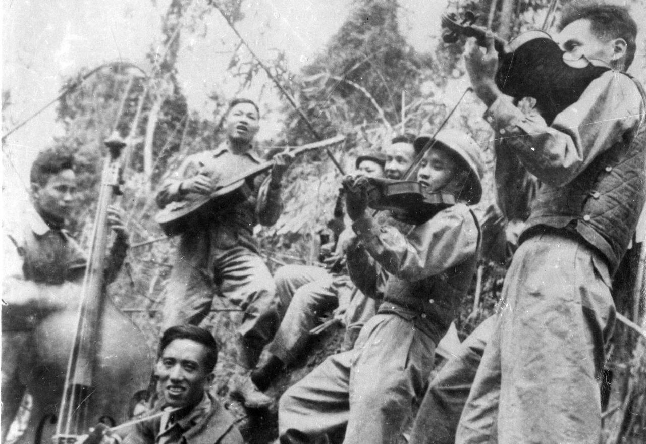 Ý thức dân tộc trong trái tim người nghệ sĩ