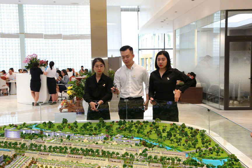 "Trợ lực" công nghệ trong việc chuyên nghiệp hoá ngành Môi giới bất động sản