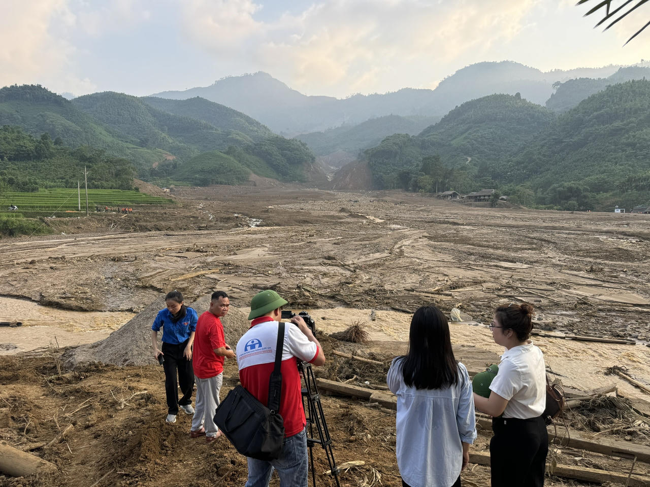 Rồi chúng ta sẽ vượt qua…