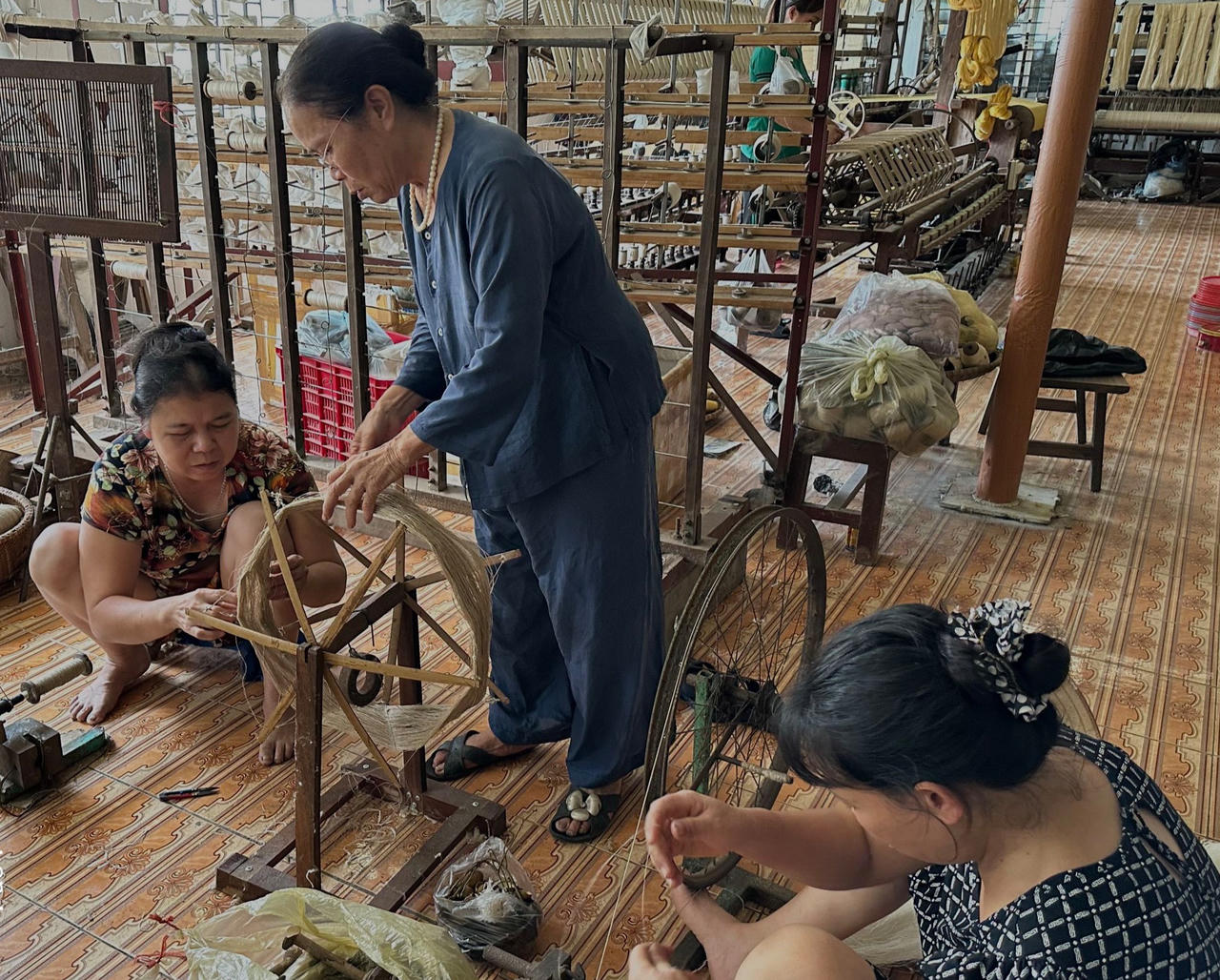 Dâu Tằm Tơ Mỹ Đức: Từ sợi tơ truyền thống đến niềm tự hào thương hiệu Việt