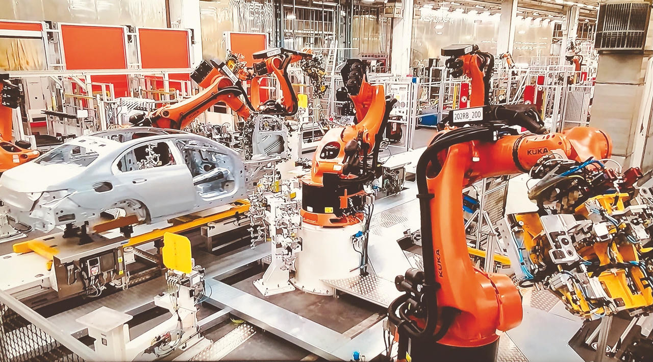 Ngành ô tô Việt Nam: Cần chuyển đổi để vượt qua thách thức