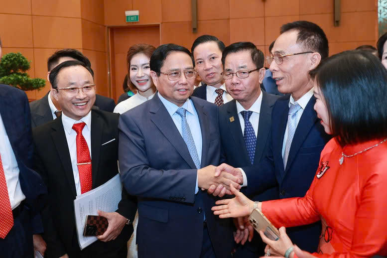 Quyết tâm đổi mới tư duy trong xây dựng luật