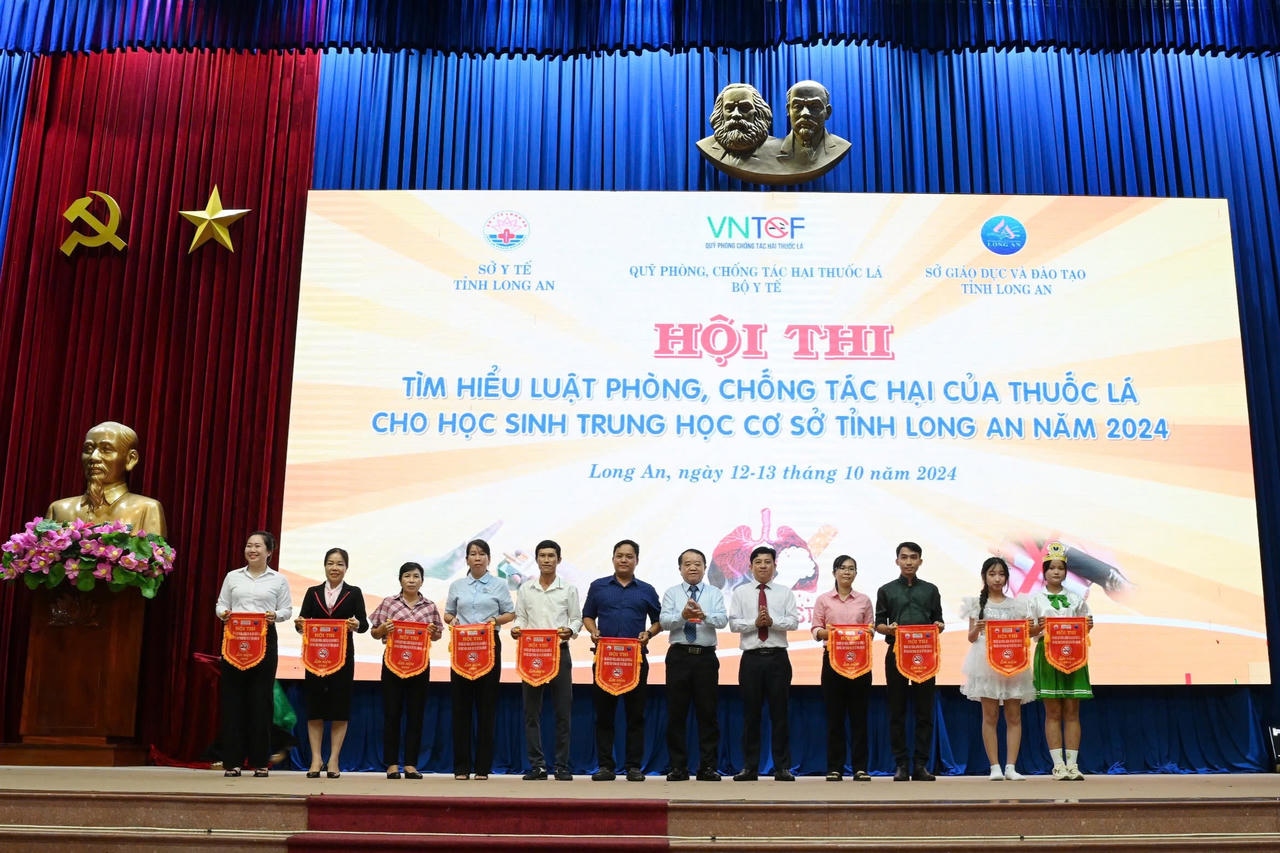 Học sinh tỉnh Long An thi tìm hiểu Luật Phòng, chống tác hại thuốc lá