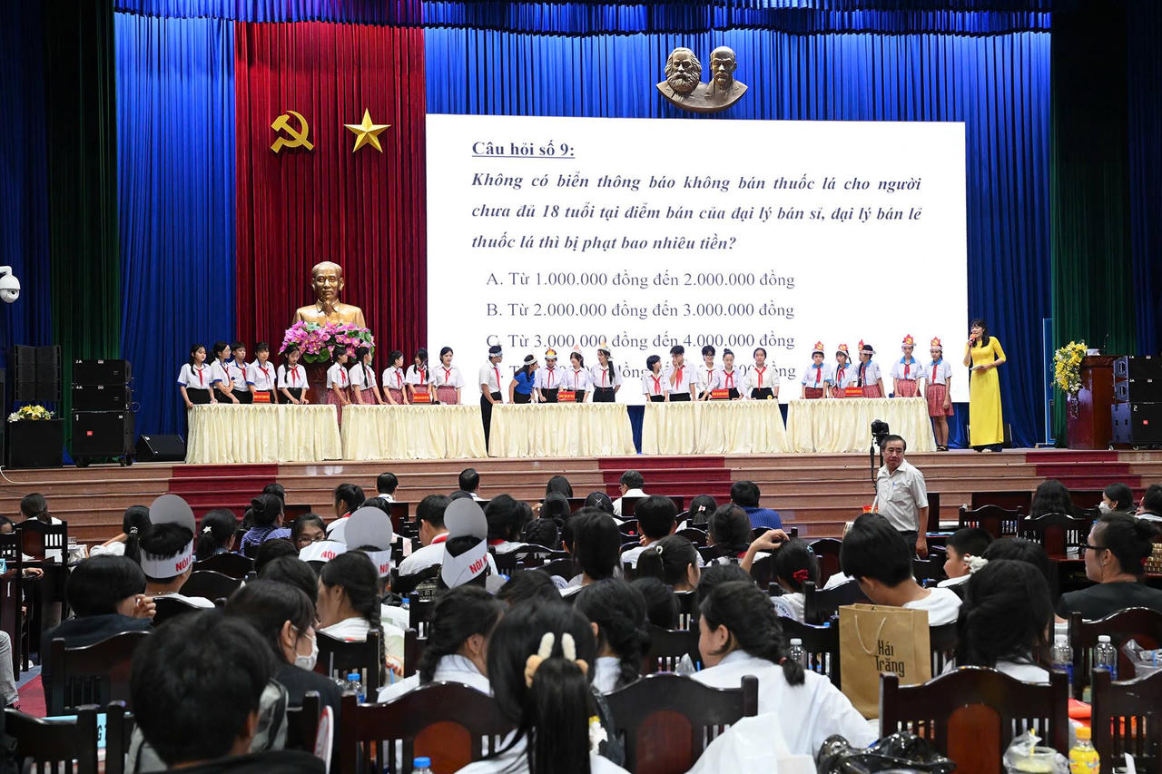 Học sinh tỉnh Long An thi tìm hiểu Luật Phòng, chống tác hại thuốc lá