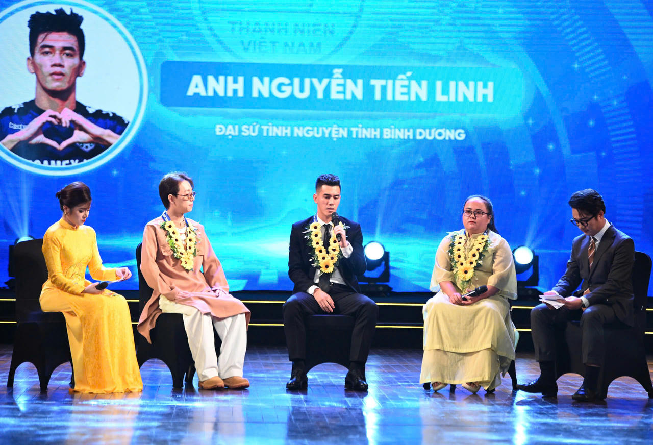 Gala 20 Gương Thanh niên sống đẹp 2024: Lan tỏa năng lượng tích cực đến người trẻ Việt