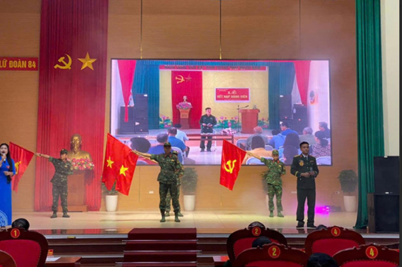 Sôi nổi công tác phổ biến, giáo dục pháp luật tại Lữ đoàn tác chiến điện tử 84