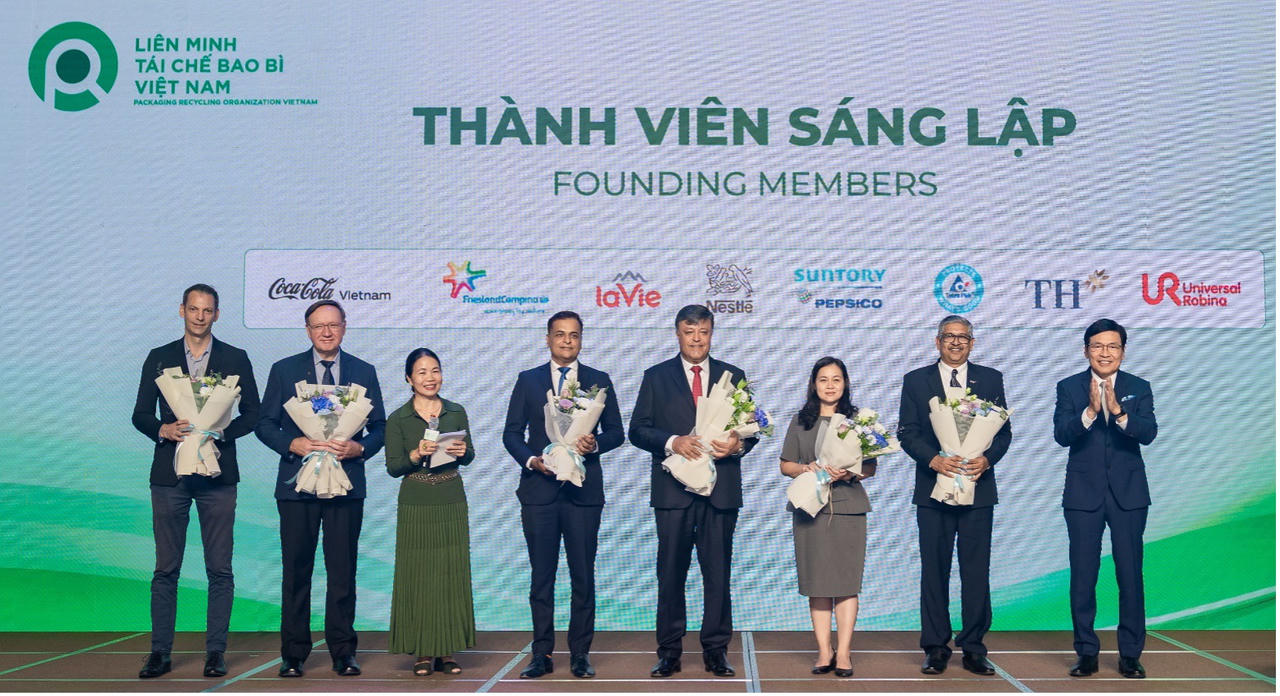 FrieslandCampina chiến thắng giải thưởng 'Chuỗi giá trị đổi mới bền vững 2024'