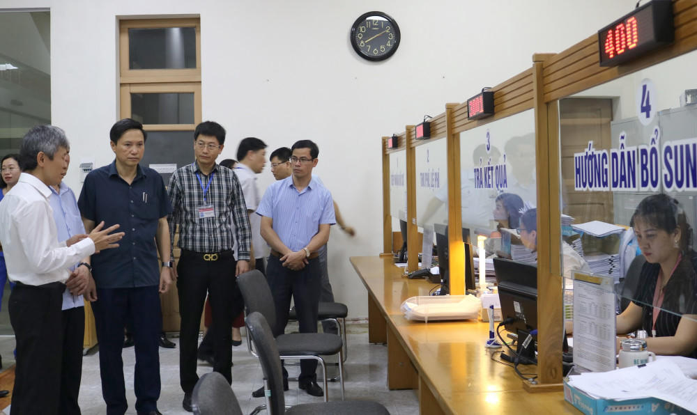 Tăng cường sự lãnh đạo của Đảng đối với hoạt động của Hội đồng nhân dân - ghi nhận từ Hải Phòng - Bài 2: Chú trọng thực hiện các hoạt động giám sát, nâng cao vai trò của cấp ủy