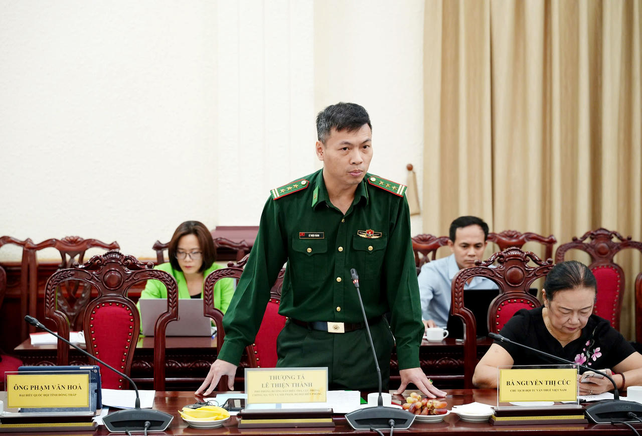 Tăng thuế tiêu thụ đặc biệt với thuốc lá: Cần lộ trình tăng thuế hợp lý