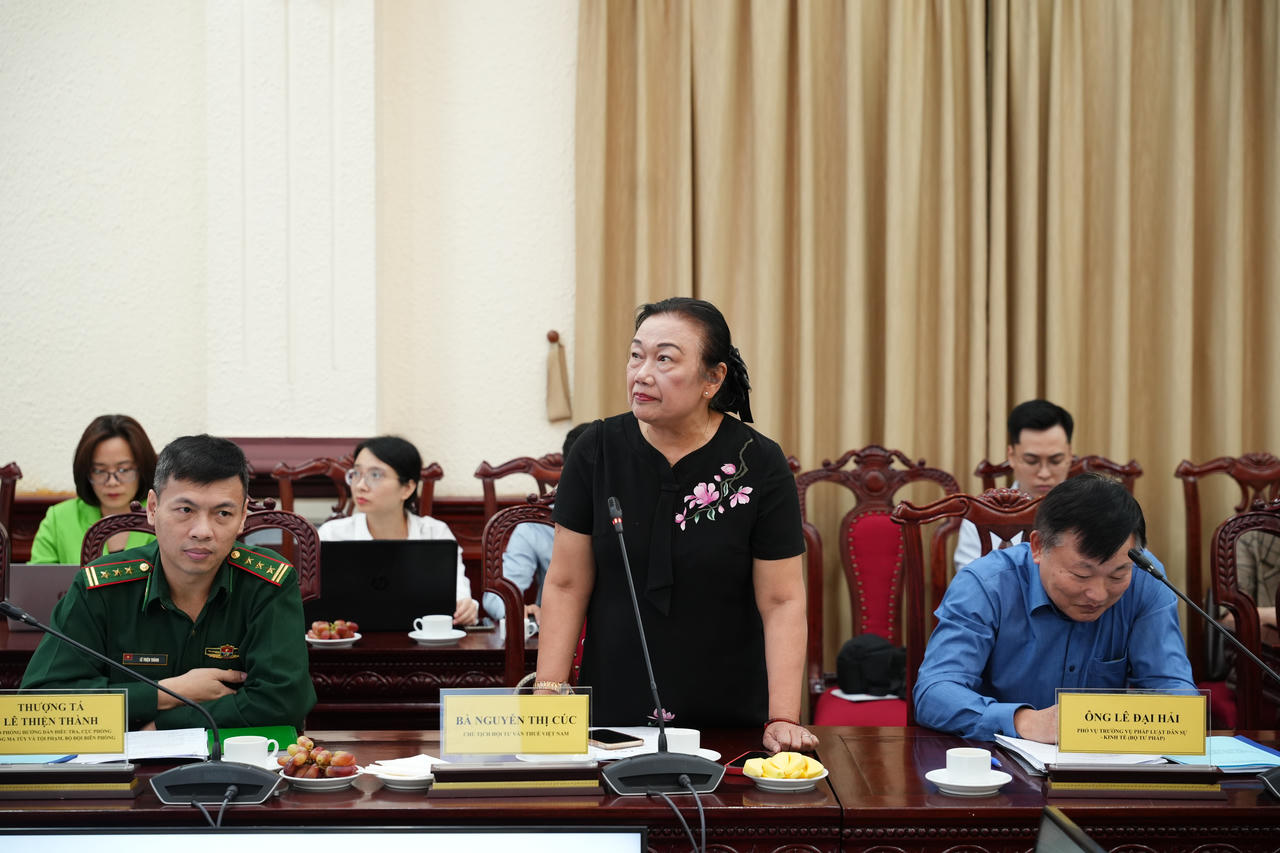 Tăng thuế tiêu thụ đặc biệt với thuốc lá: Cần lộ trình tăng thuế hợp lý