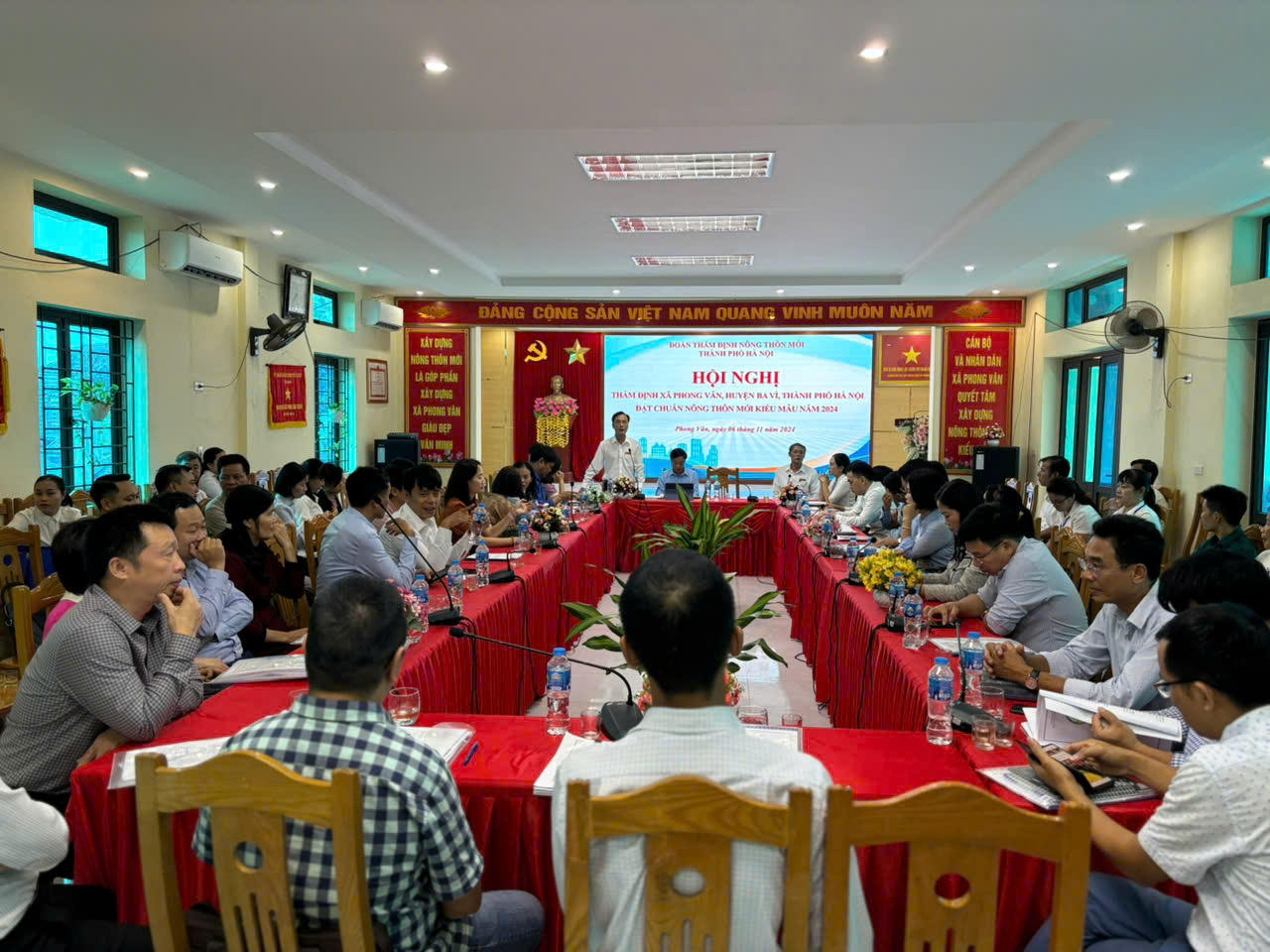 Thẩm định công nhận đạt chuẩn NTM nâng cao, NTM kiểu mẫu huyện Ba Vì 