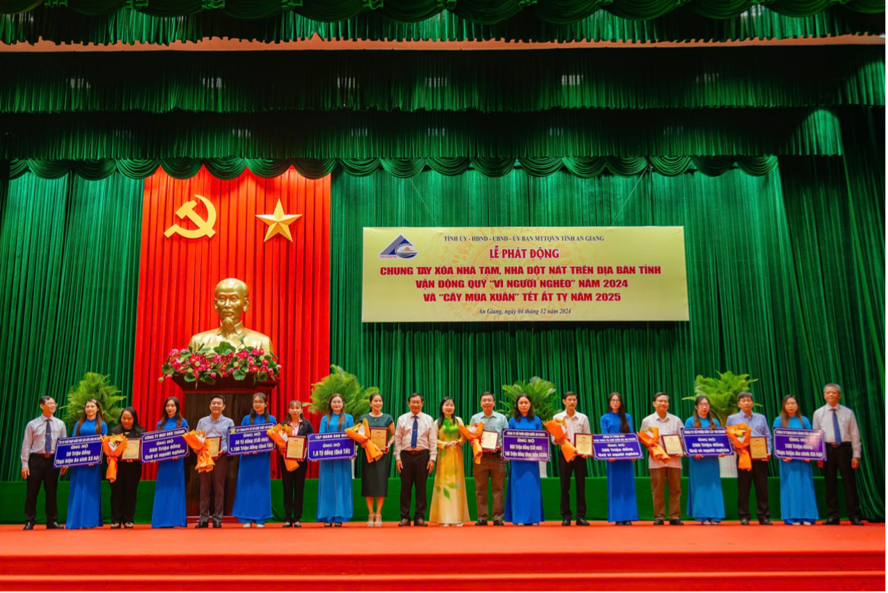 Sao Mai và hành trình san sẻ yêu thương