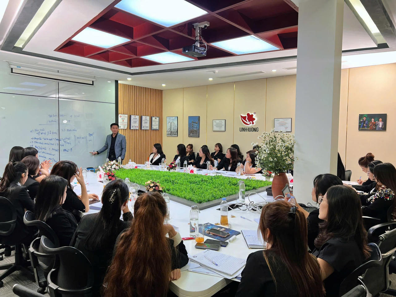 Tập Đoàn Thái Hương: Bí quyết thành công từ văn hóa doanh nghiệp và lãnh đạo nhân văn