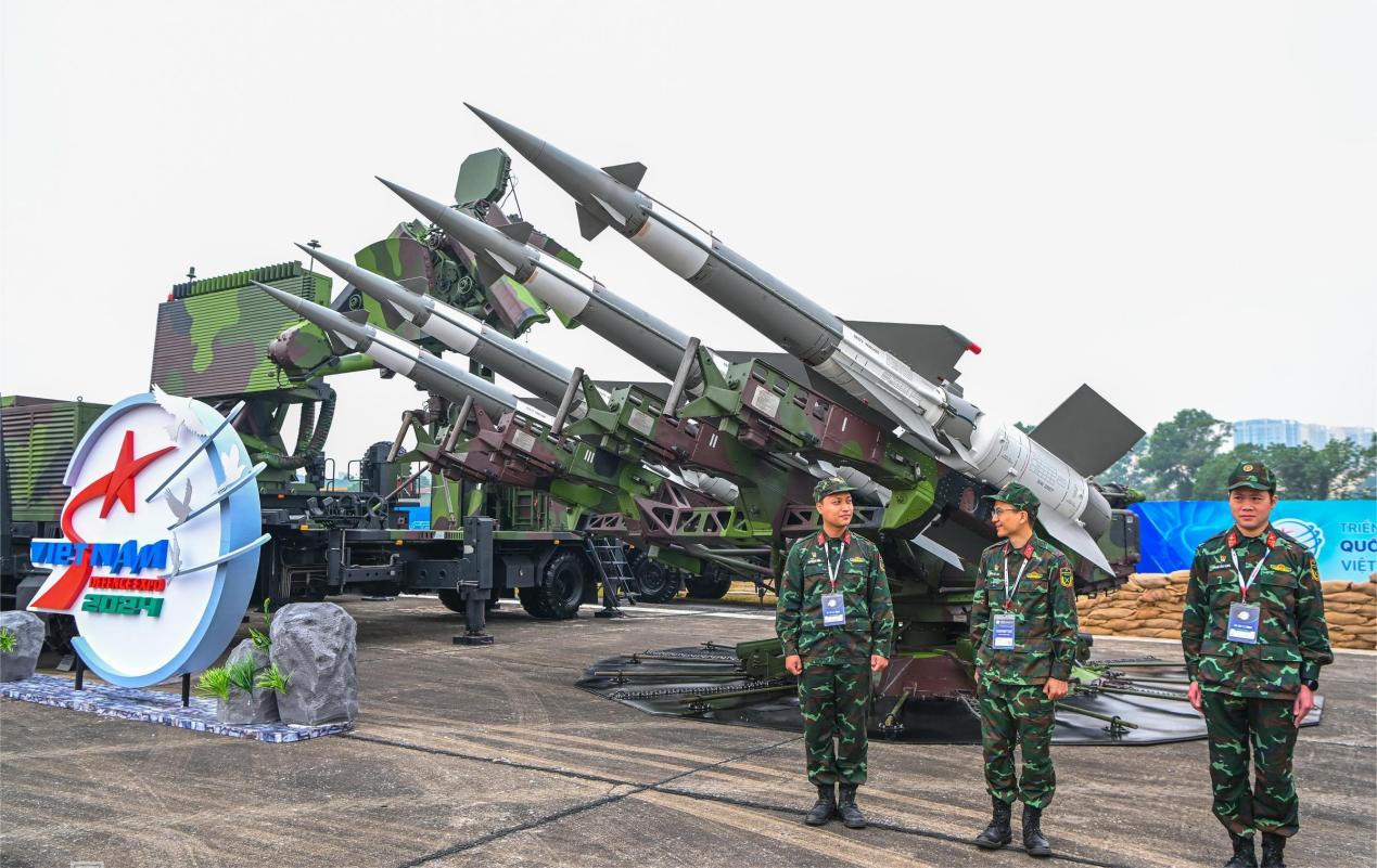 Những dấu ấn quốc phòng năm 2024