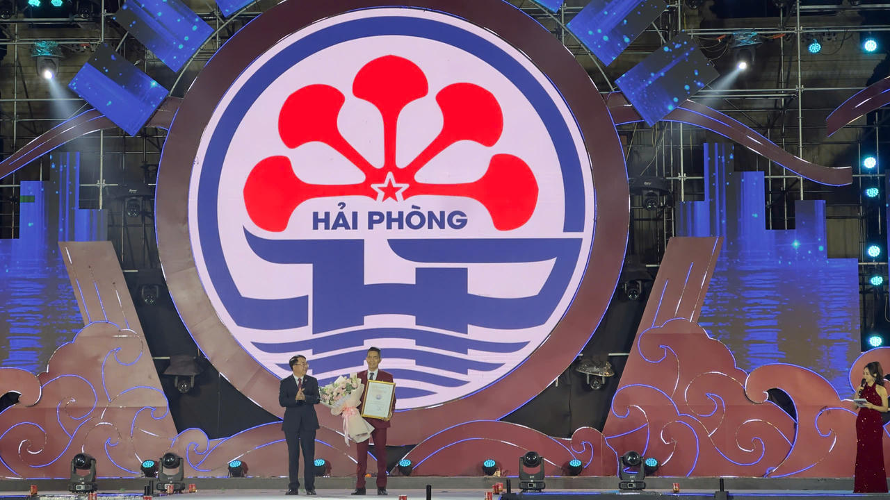 Công bố biểu tượng thành phố Cảng