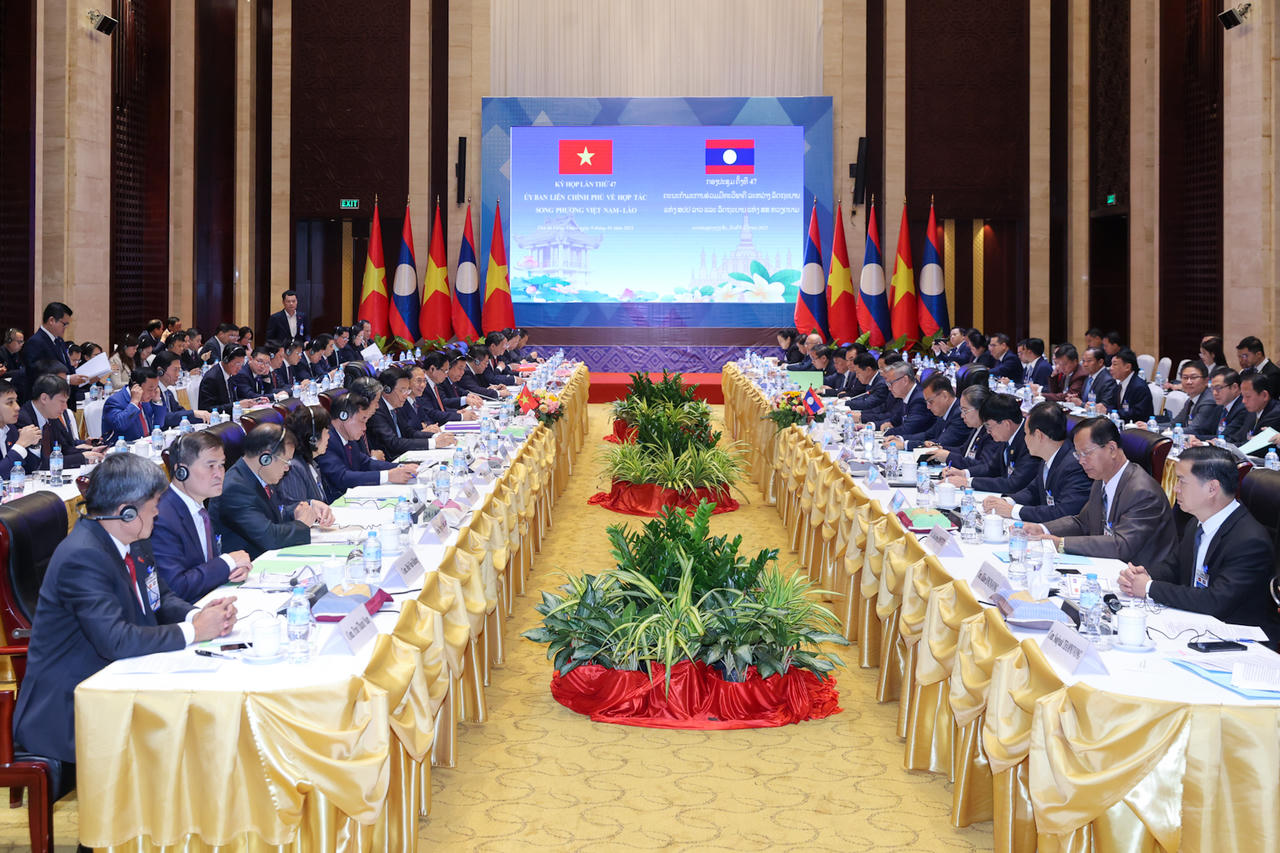 Việt Nam - Lào: Hướng tới sớm đạt mục tiêu 5 tỷ USD thương mại song phương