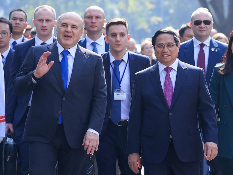 Thủ tướng Phạm Minh Chính chủ trì lễ đón Thủ tướng Liên bang Nga thăm chính thức Việt Nam