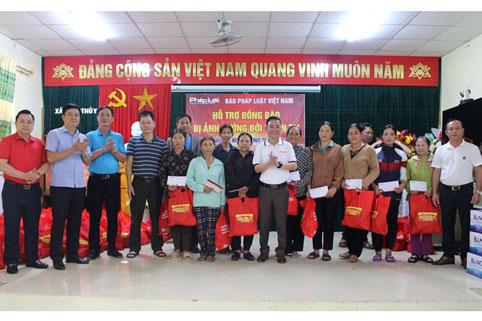 Báo Pháp luật Việt Nam: Những dấu ấn 'Chung tay vì tình dân tộc - Nghĩa đồng bào' năm 2024