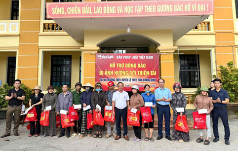 Báo Pháp luật Việt Nam: Những dấu ấn 'Chung tay vì tình dân tộc - Nghĩa đồng bào' năm 2024