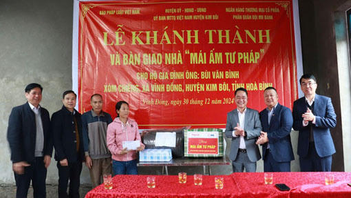 Báo Pháp luật Việt Nam: Những dấu ấn 'Chung tay vì tình dân tộc - Nghĩa đồng bào' năm 2024