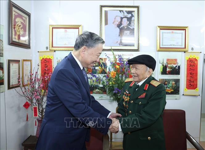 Tổng Bí thư Tô Lâm thăm, chúc Tết Đảng bộ, chính quyền, nhân dân Thủ đô Hà Nội