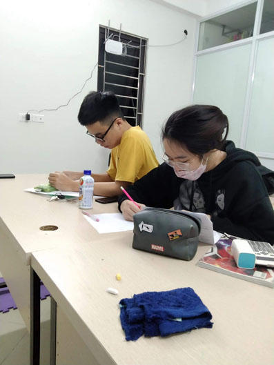 Muôn cách 'lách luật' dạy thêm