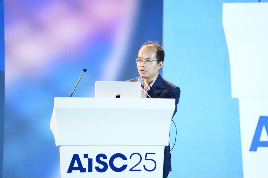 Chiến lược AI cho Việt Nam: Cân bằng giữa đổi mới công nghệ và phát triển bền vững