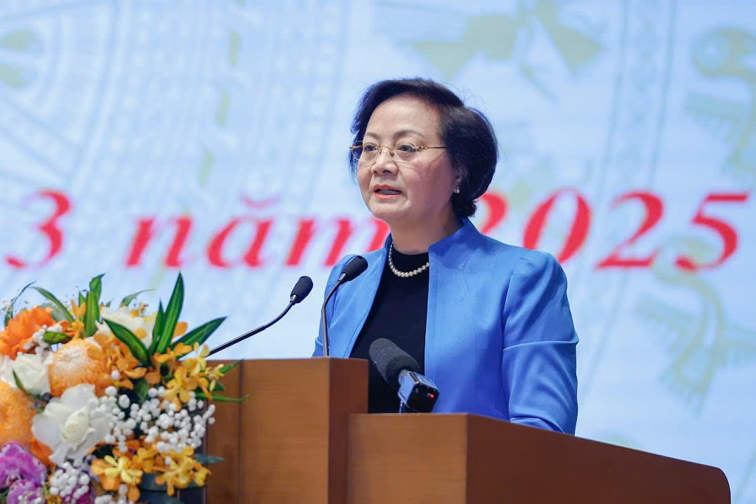 Tiếp tục sắp xếp tổ chức bộ máy của hệ thống chính trị: Cả hệ thống cần tăng tốc hơn nữa