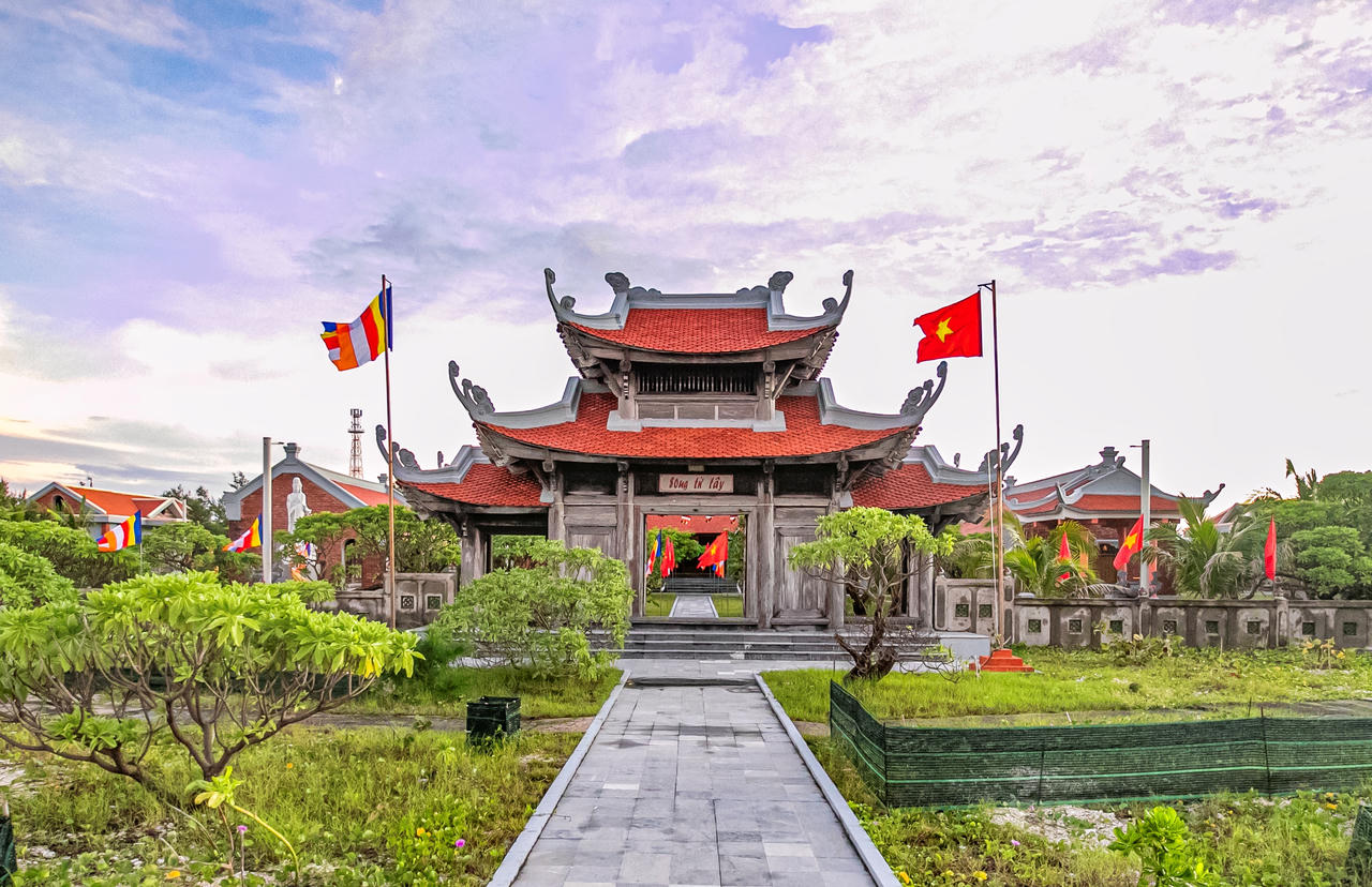 Những ngôi chùa trên quần đảo Trường Sa