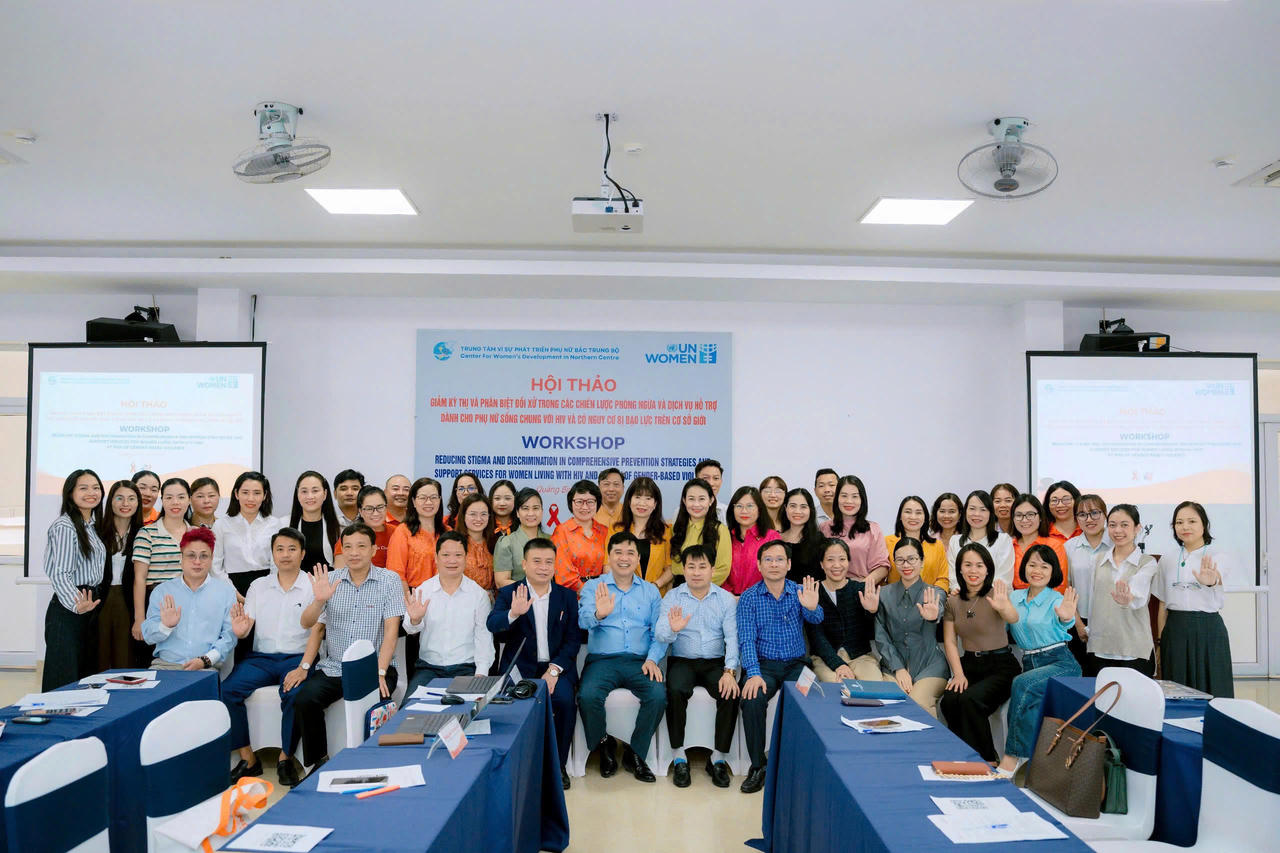 Gỡ rào cản kỳ thị với phụ nữ sống chung với HIV và có nguy cơ bị bạo lực giới